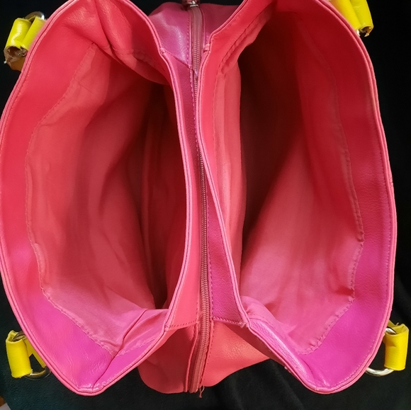 Purse - Picture 6 of 8